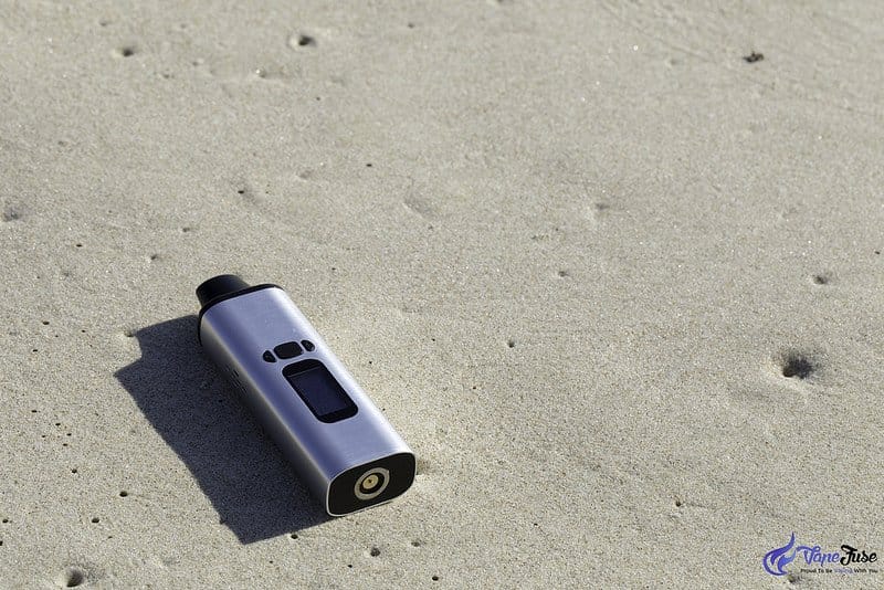 WOW Portable Vaporizer on the beach